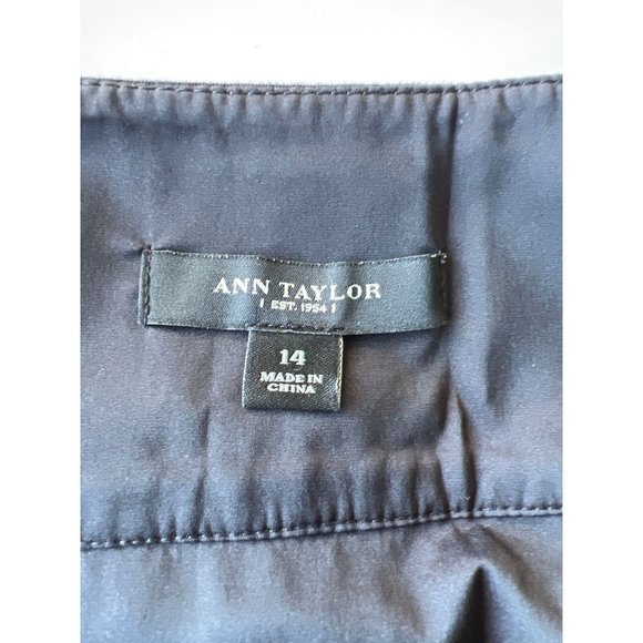 Ann Taylor Womens Size 14 Fringe Lace Overlay Lined Midi Zip Skirt Black White - Picture 3 of 6